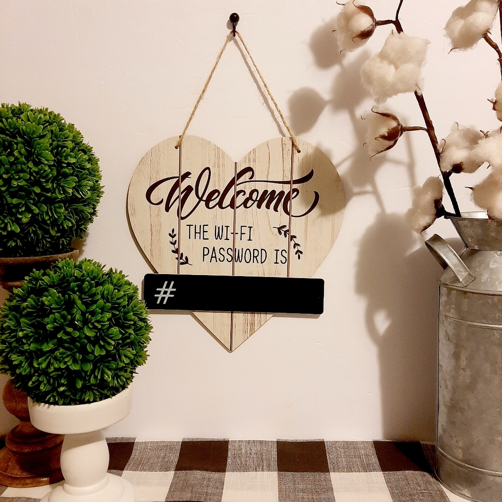 ❌SOLD❌Farmhouse WIFI heart sign